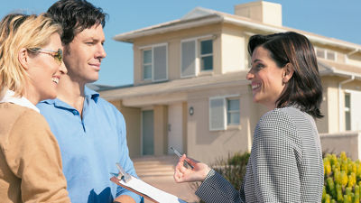 Agent Offering Contract To Buyers 