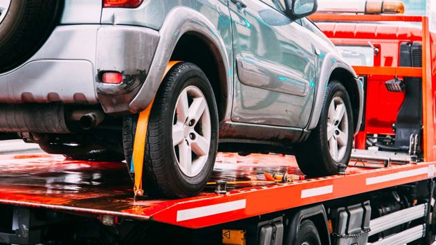 Vehicle On Towtruck Bed 